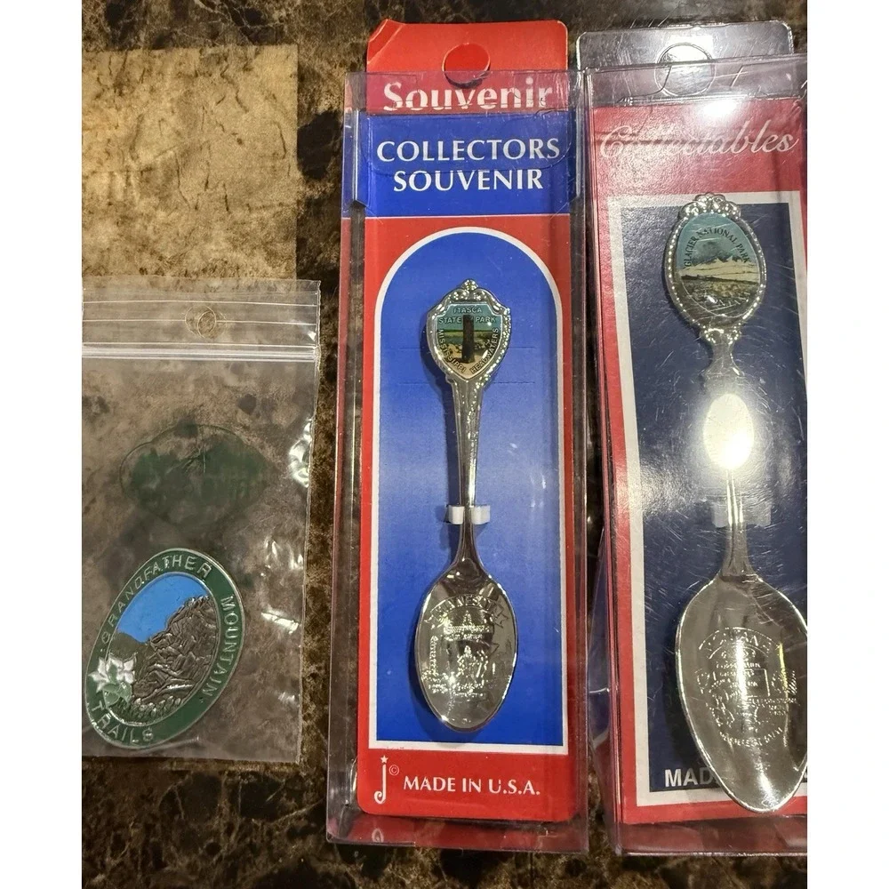 N/A vintage souvenir